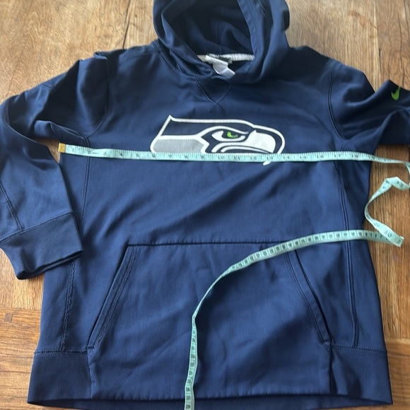 Nike Therma Fit Seattle Seahawks Sideline Hoodie - Picture 6 of 8